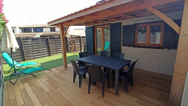 La Terrasse rénovée (pergola et sol)